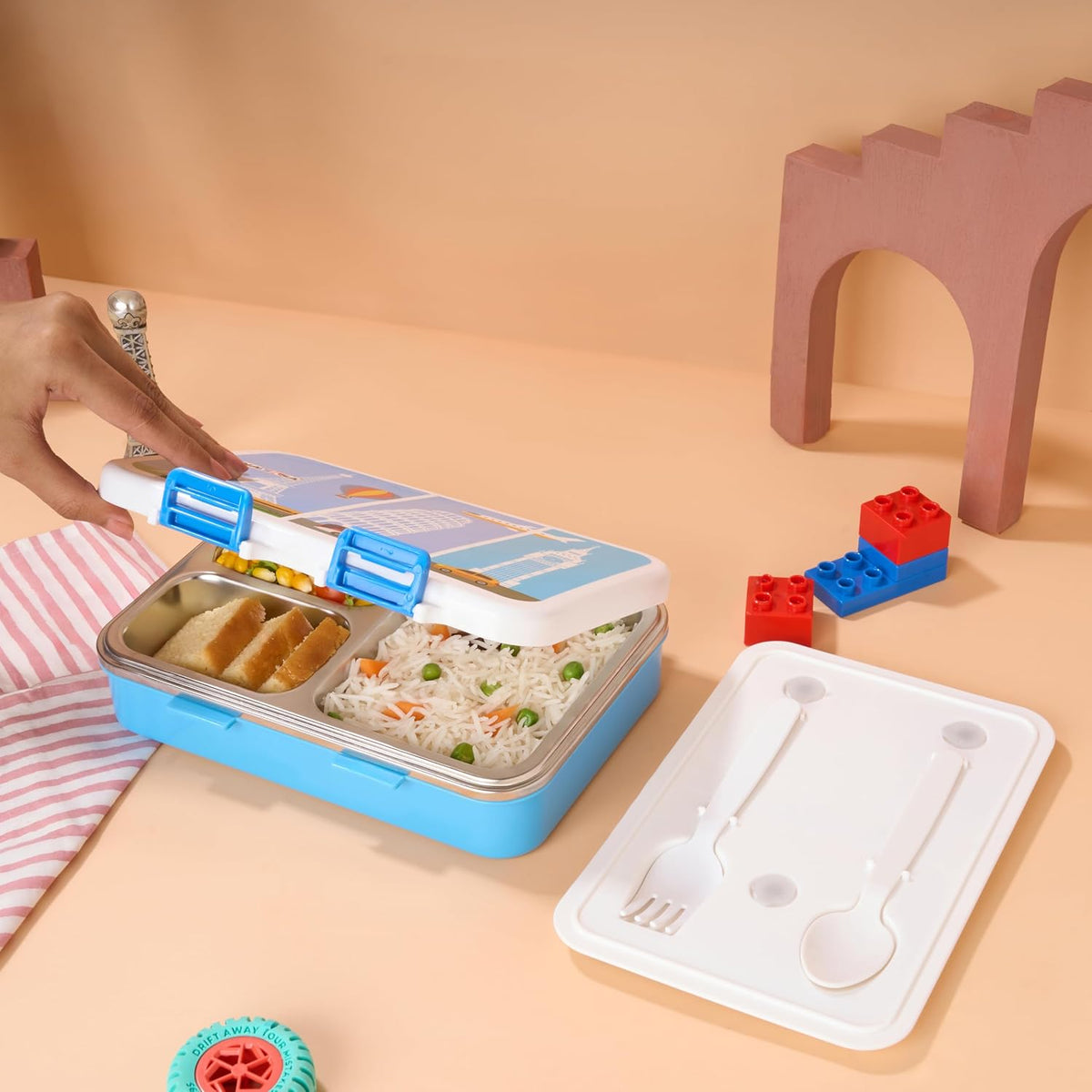 Nayasa Vitamax Insulated Stainless Steel Lunch Box | Leakproof 3-Compartment Tiffin with Cutlery (750ml)