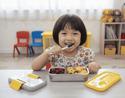 Amaaazing Nayasa Marco-Small Insulated Leak Resistant Lunch Box With Stainless Steel Inner For Nursery or School 10081813